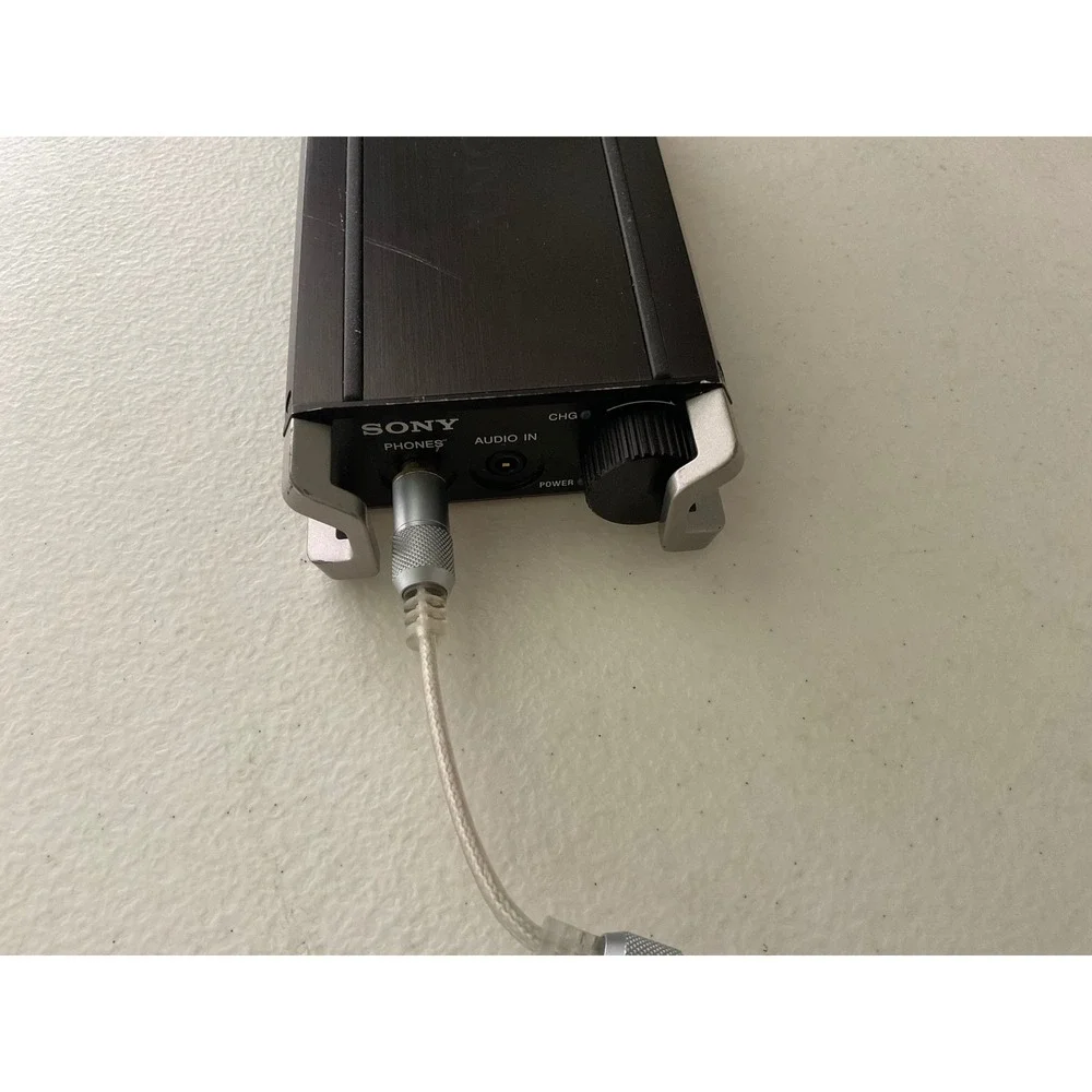Sony PHA-1 Portable Headphone Amplifier USB DAC Black Silver PHA1 High Res Audio